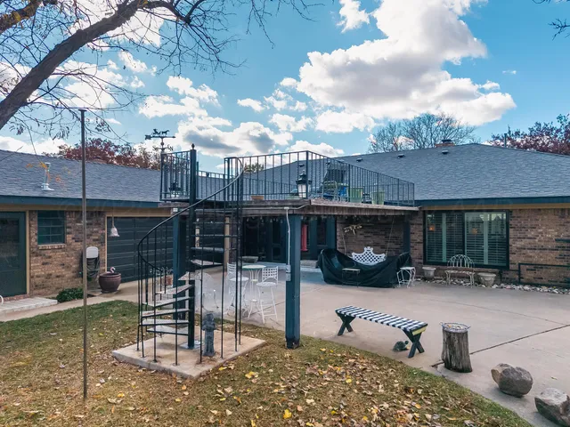 $395,000 | 214 Carson Avenue, Dumas, TX 79029