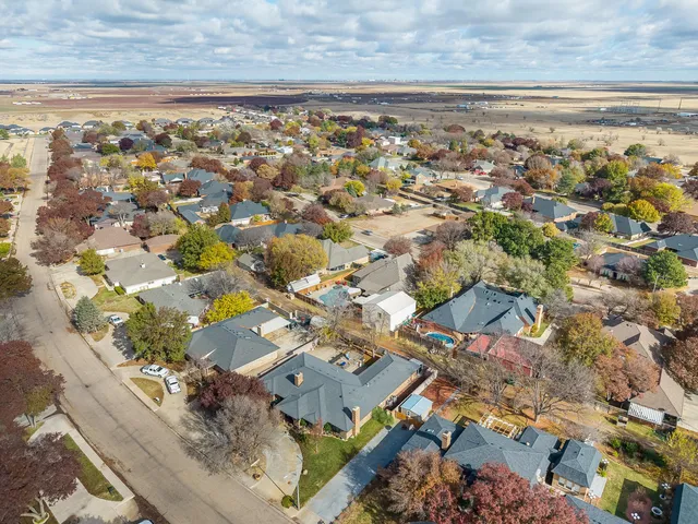 $395,000 | 214 Carson Avenue, Dumas, TX 79029