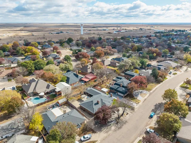 $395,000 | 214 Carson Avenue, Dumas, TX 79029