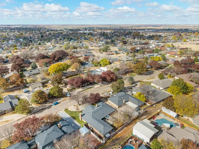 $395,000 | 214 Carson Avenue, Dumas, TX 79029