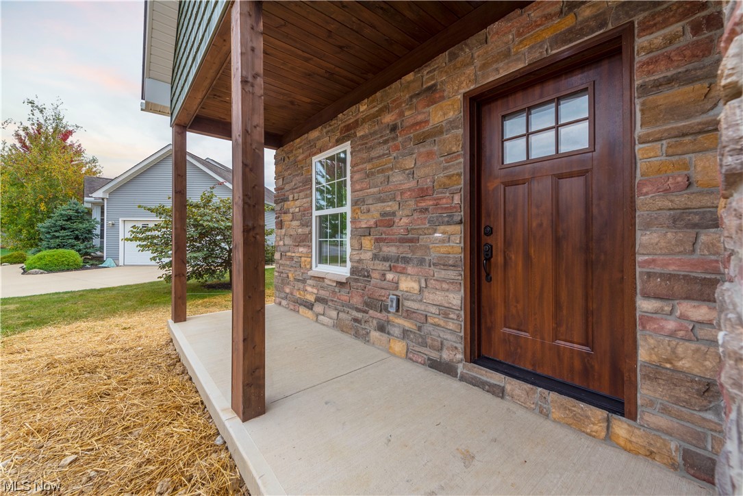 609 Rundle Street Lagrange, OH 44050 - Photo 3 of 35 Gallery Image 3