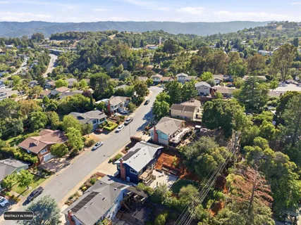 $2,698,000 | 3860 Autumn Drive, Redwood City, CA 94061
