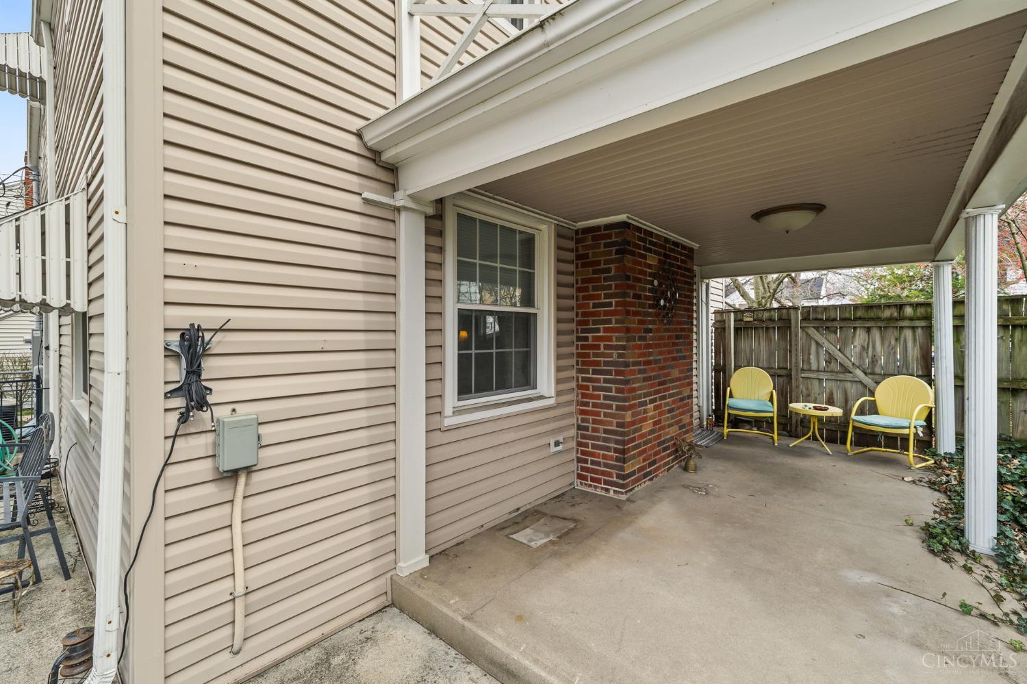 10 Santa Fe Road Middletown, OH 45042 - Photo 40 of 45 Relax this upcoming summer on your covered porch