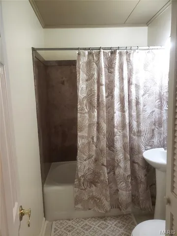 $1,300 | 127 4th Avenue, Edwardsville, IL 62025