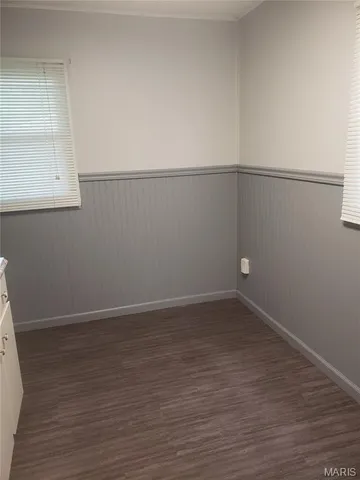 $1,300 | 127 4th Avenue, Edwardsville, IL 62025