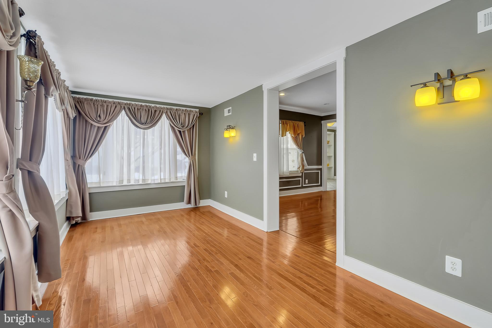 3504 Edgewood Road Baltimore, MD 21215 - Photo 9 of 56
