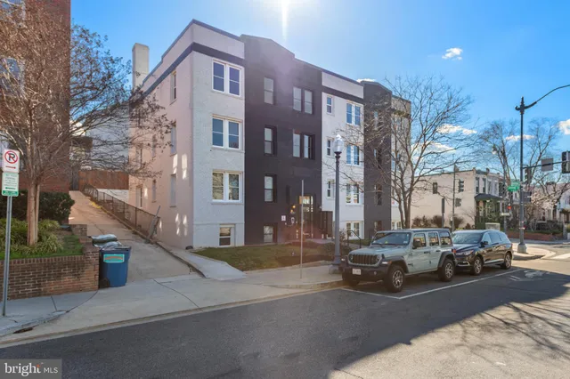 $335,000 | 3101 Sherman Avenue Northwest, Unit 402, Washington, DC 20010
