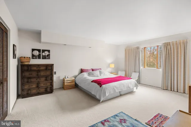 $575,000 | 143 Ridge Road, Southampton, NJ 08088