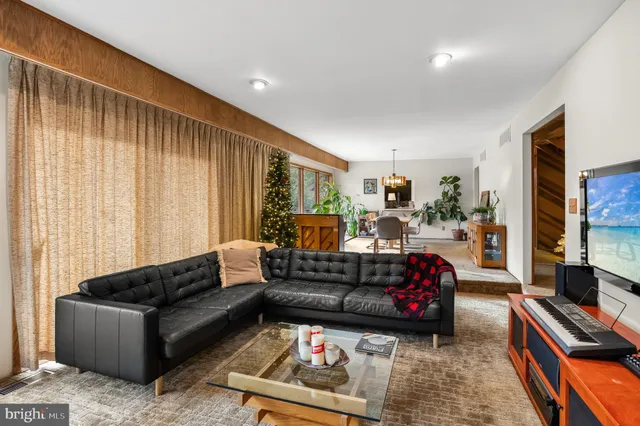 $575,000 | 143 Ridge Road, Southampton, NJ 08088