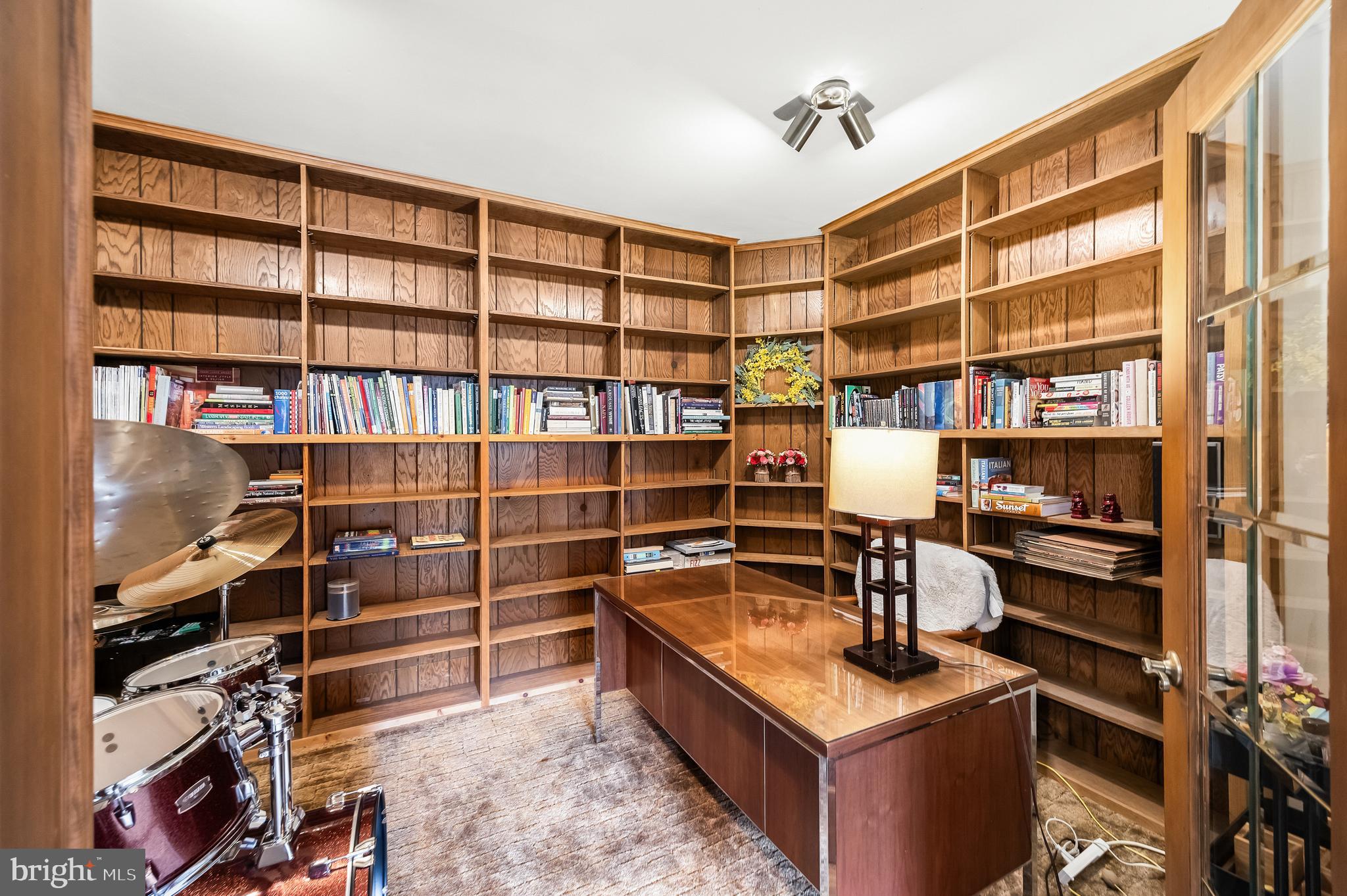 143 Ridge Road Southampton, NJ 08088 - Photo 8 of 22 Den/Office