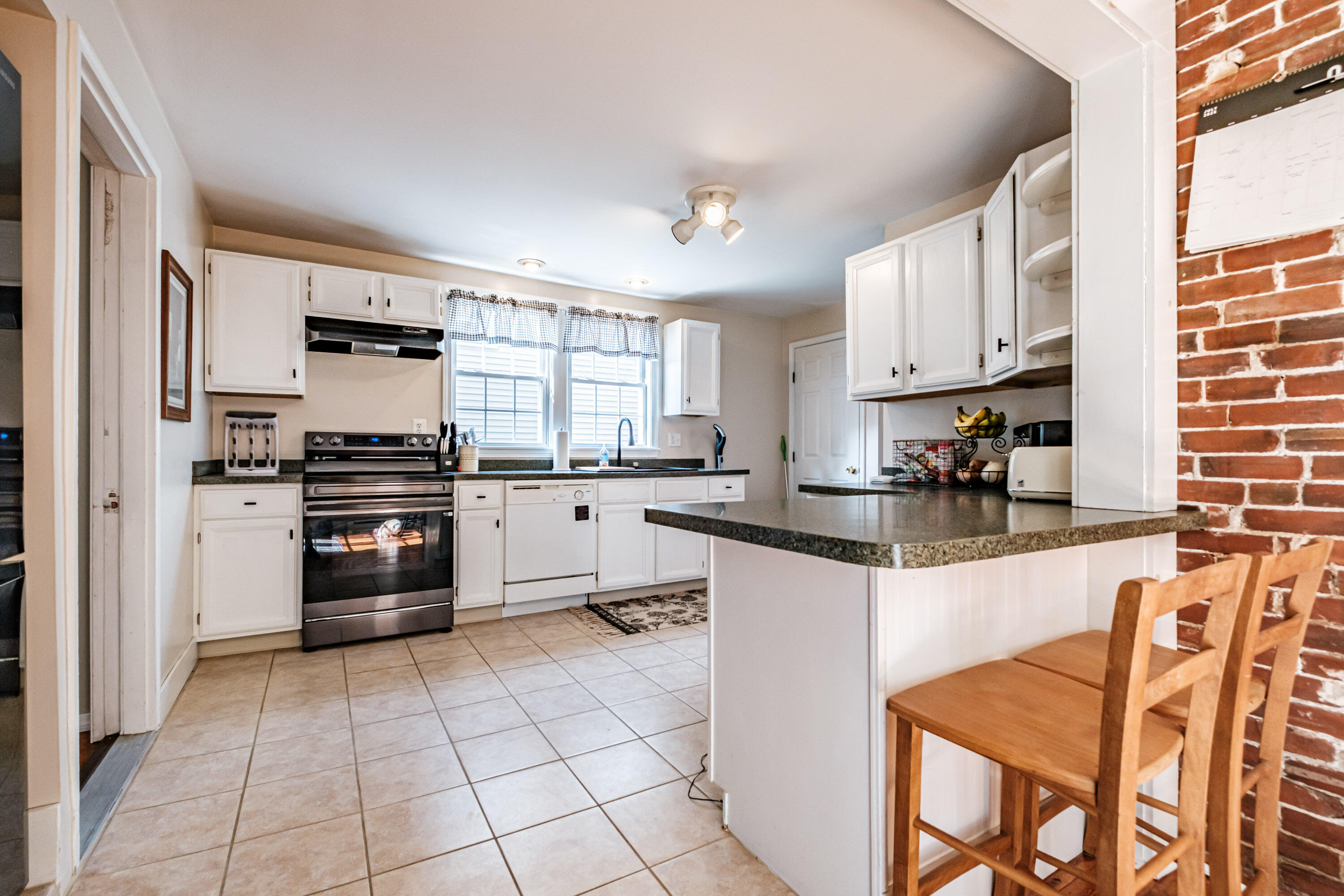 48 High Street Windham, ME 04062 - Photo 20 of 61 20250728gp-62019