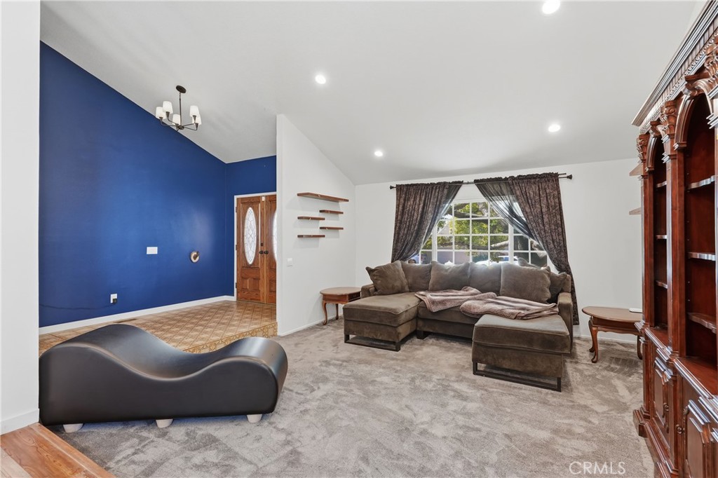 9268 Lemon Avenue Rancho Cucamonga, CA 91701 - Photo 6 of 43