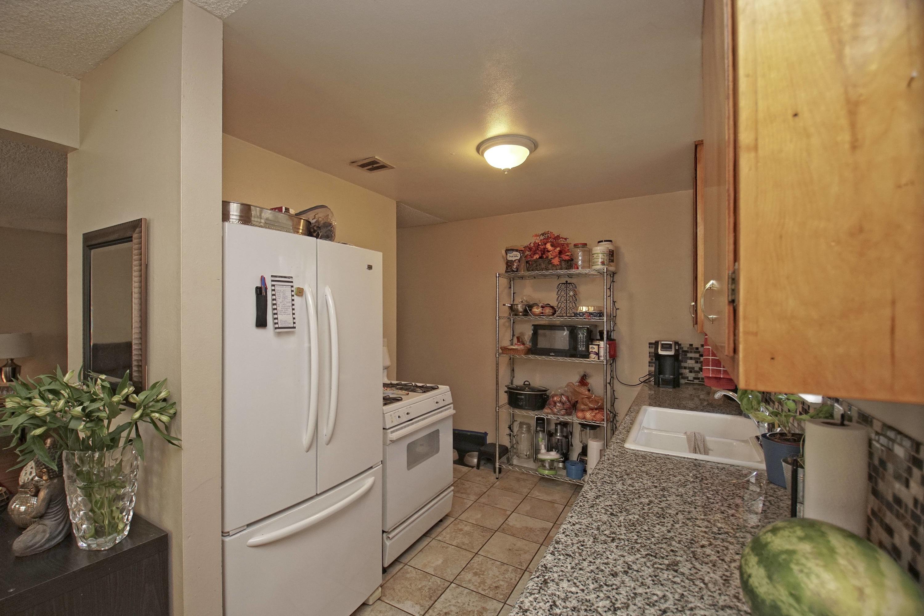 3094 Marmac Road Anderson, CA 96007 - Photo 5 of 17 DSC02037 copy