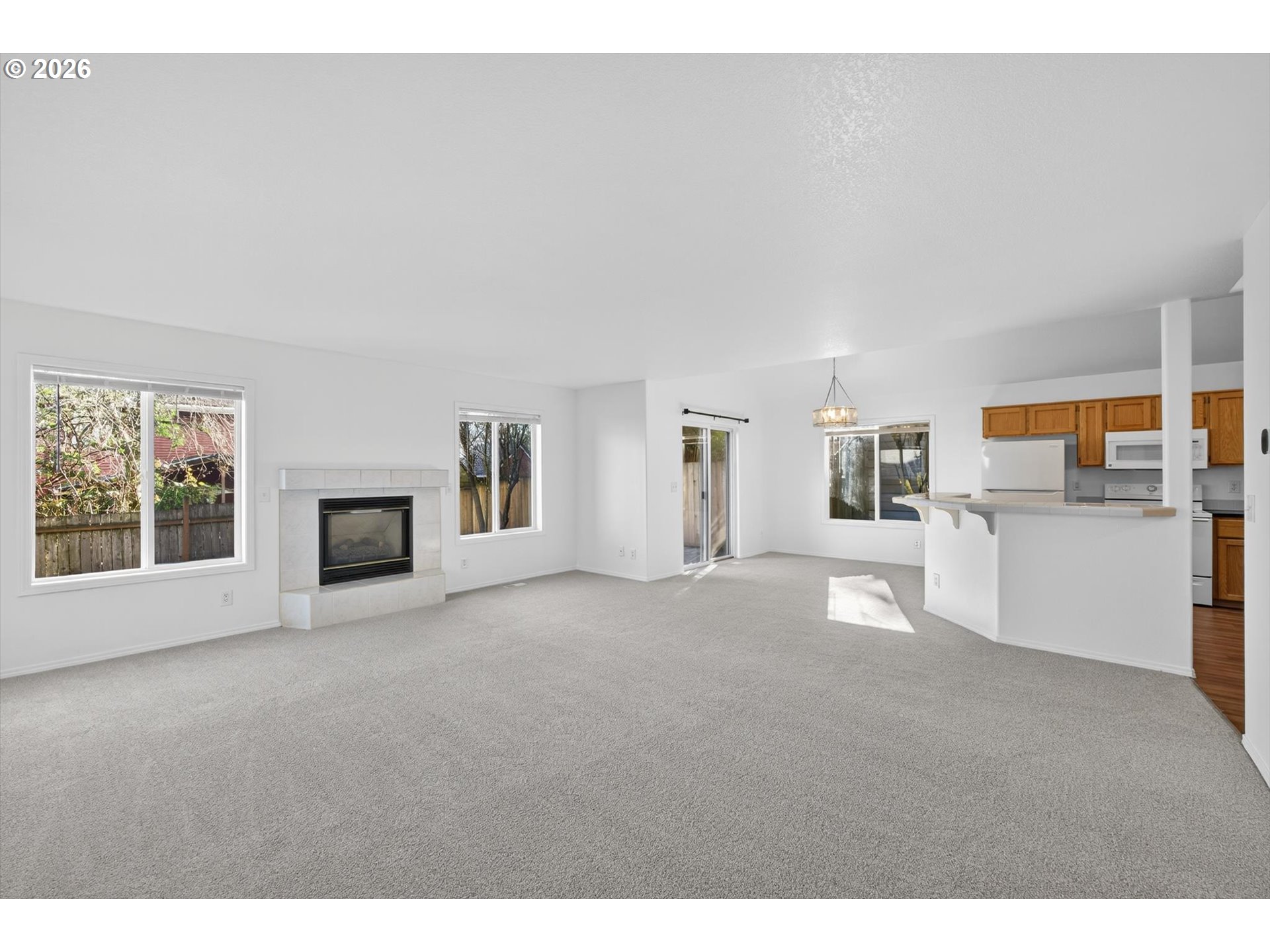6006 Southwest View Point Terrace Portland, OR 97239 - Photo 3 of 27 Gallery Image 3