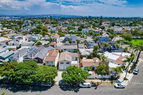 $4,000,000 | 349-351 G Avenue, Coronado, CA 92118