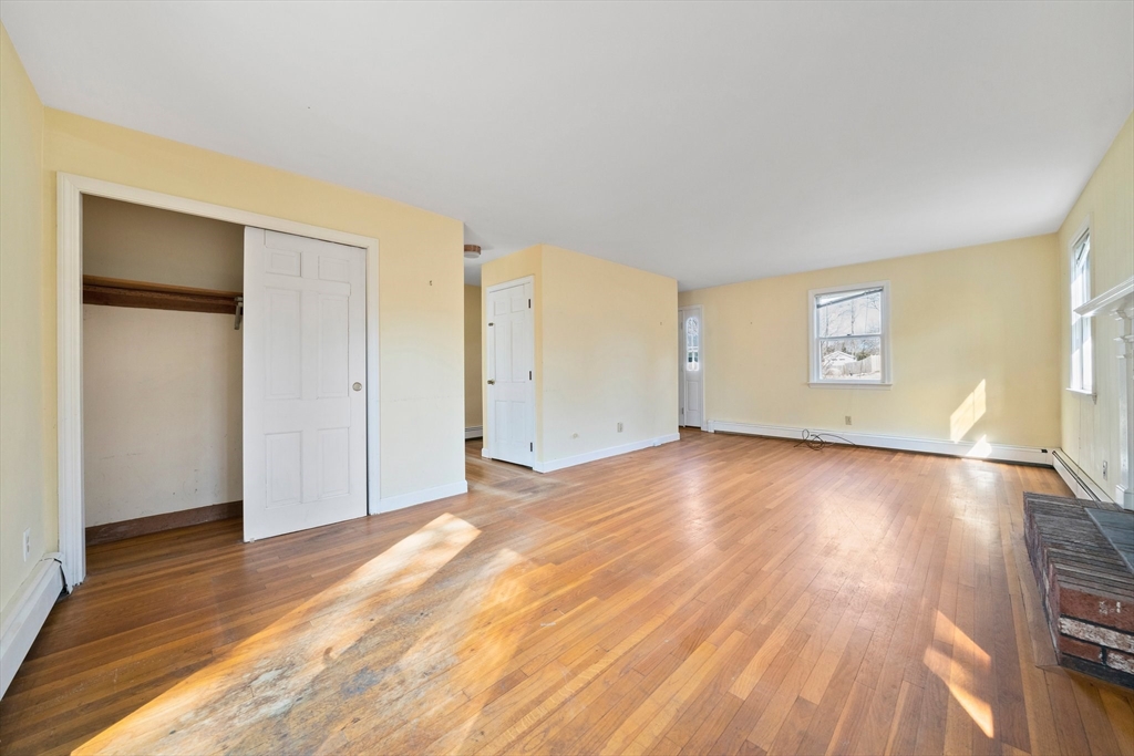 3 Andrea Road Pocasset, MA 02559 - Photo 15 of 40