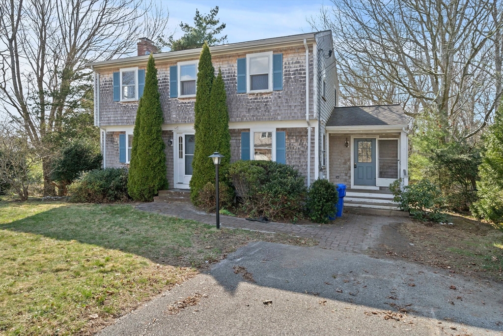 3 Andrea Road Pocasset, MA 02559 - Photo 2 of 40