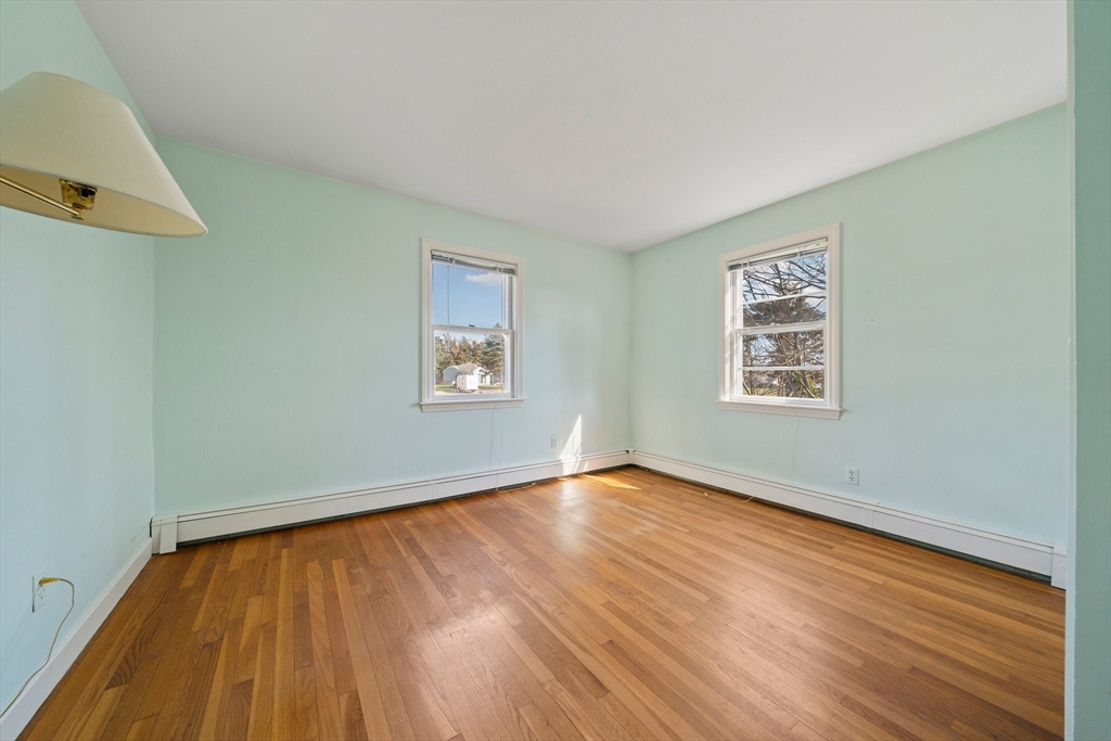 3 Andrea Road Pocasset, MA 02559 - Photo 23 of 40