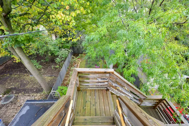 $439,000 | 2825 North Maryland Avenue, Milwaukee, WI 53211