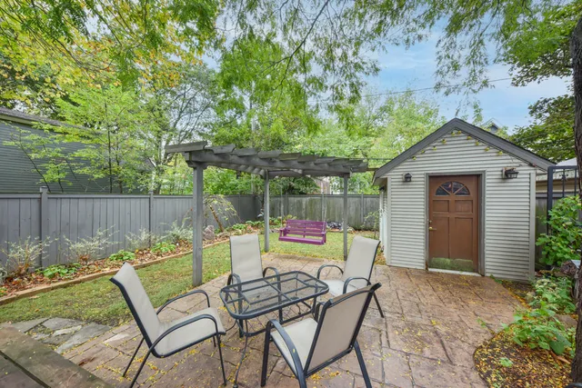 $439,000 | 2825 North Maryland Avenue, Milwaukee, WI 53211