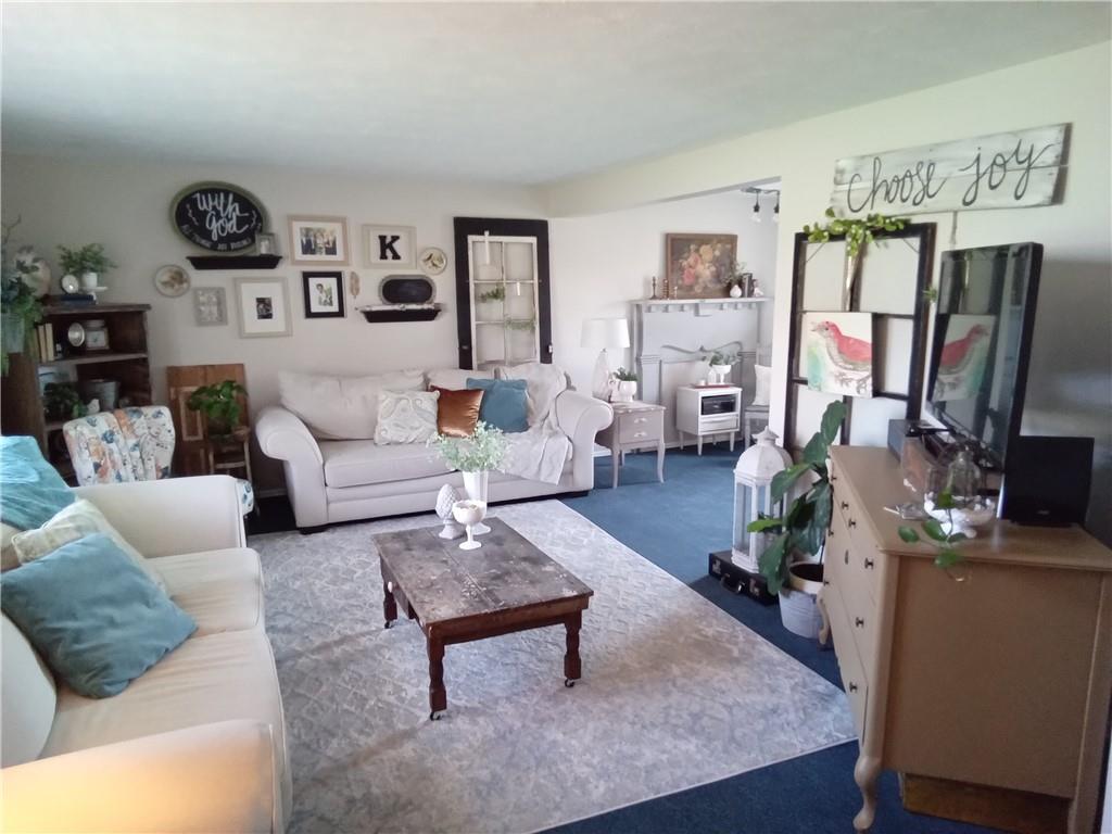 103 Coverdale Road Butler, PA 16001 - Photo 3 of 19 Gallery Image 3