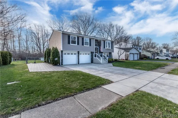 $339,900 | 855 Fairmont Avenue, North Tonawanda, NY 14120