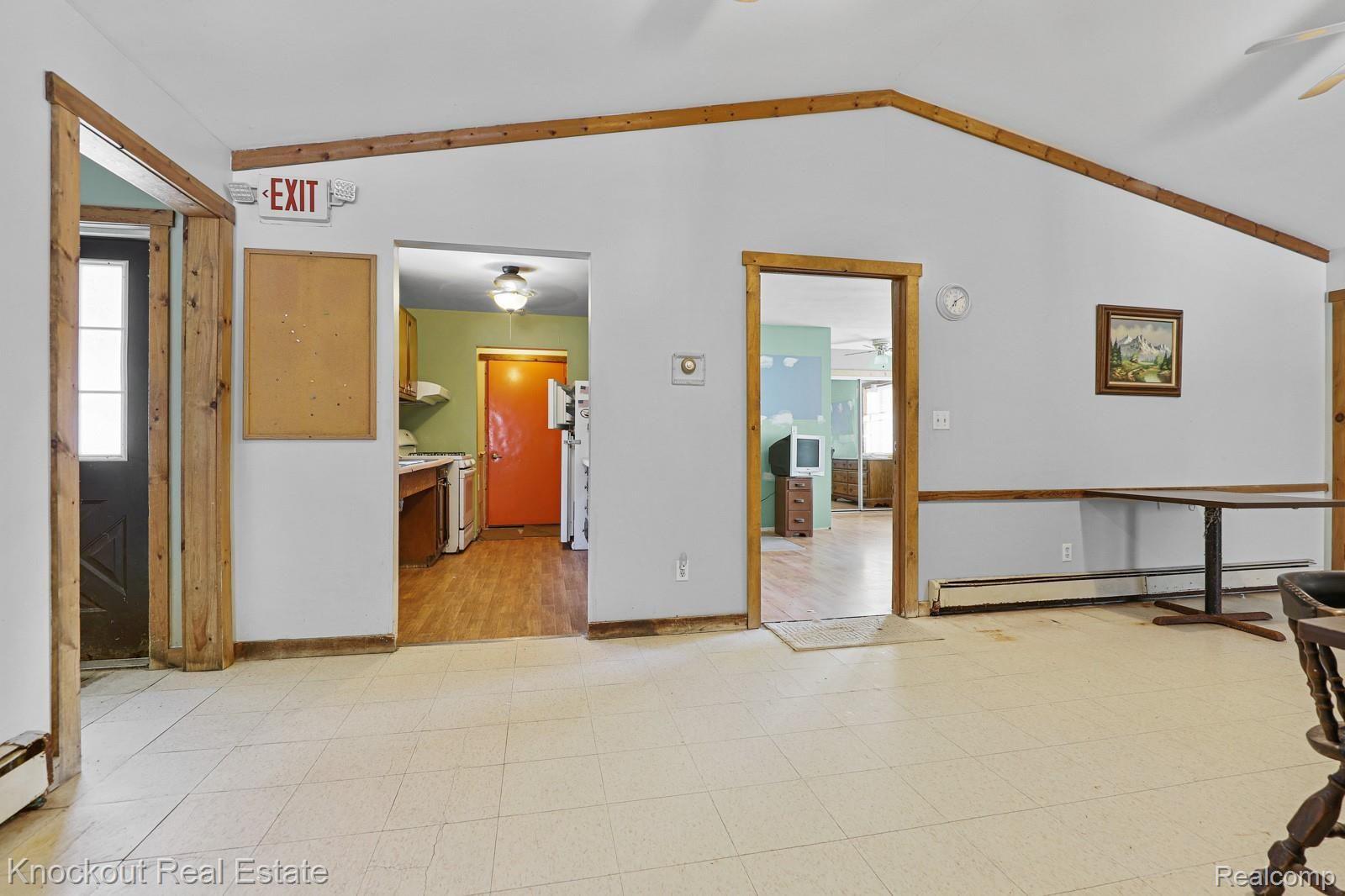 8495 Moorish Road Birch Run, MI 48415 - Photo 11 of 34 8495 Morrish Birch Run-10.jpg