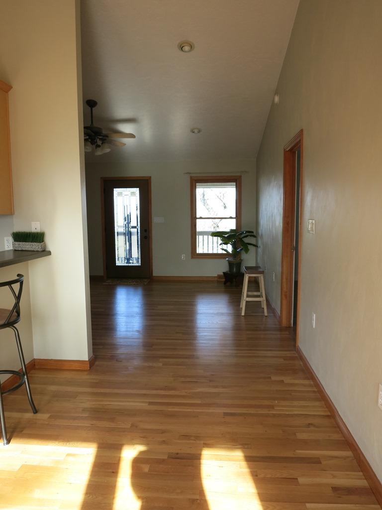 351 Borden Run Road Fincastle, VA 24090 - Photo 23 of 83 Passage Living Room