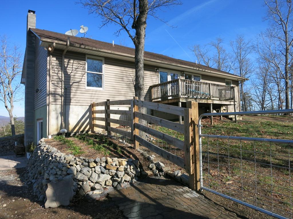 351 Borden Run Road Fincastle, VA 24090 - Photo 48 of 83 4Rear of House