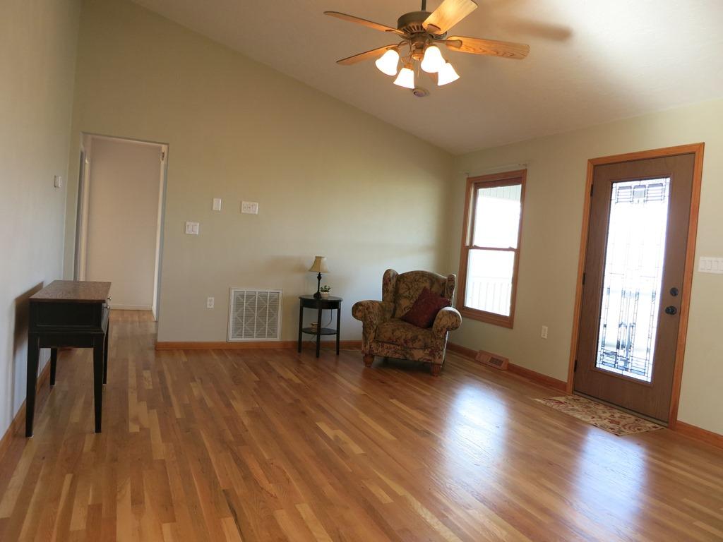 351 Borden Run Road Fincastle, VA 24090 - Photo 9 of 83 Living Room