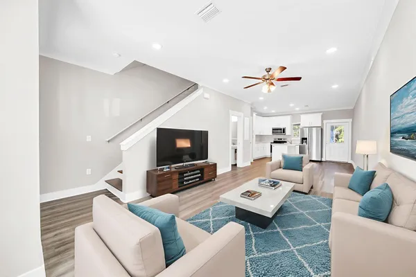 $220,000 | 284 North Sand Palm Road, Freeport, FL 32439