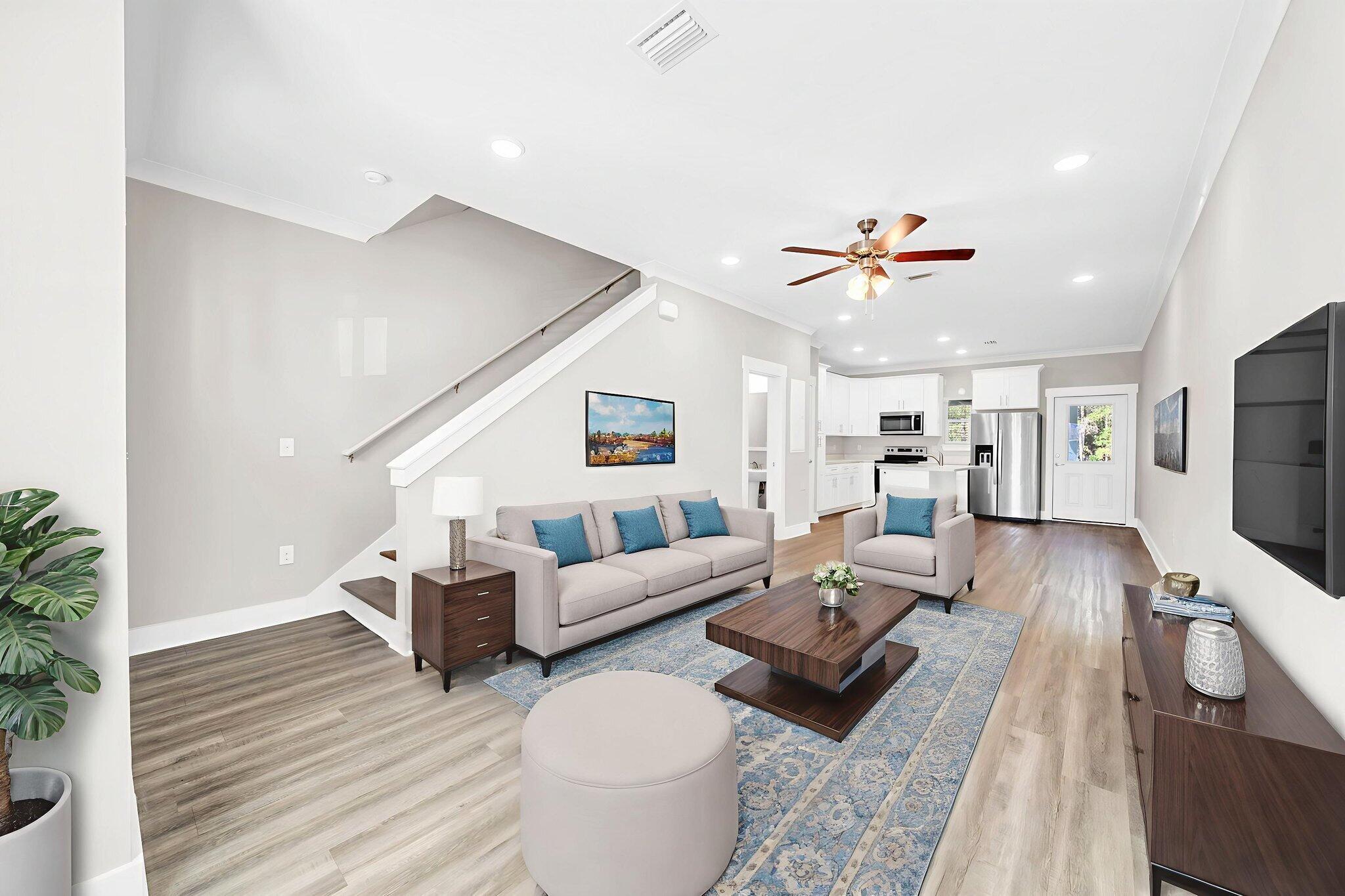 284 North Sand Palm Road Freeport, FL 32439 - Photo 2 of 39 11-web-or-mls-DSC07538 virtually staged