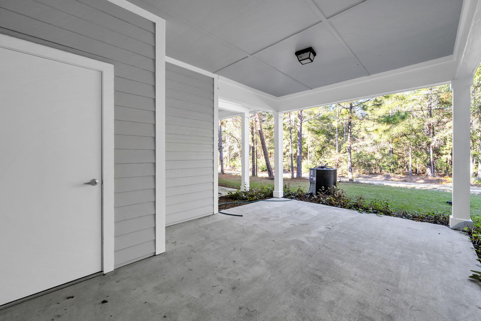 284 North Sand Palm Road Freeport, FL 32439 - Photo 24 of 39 21-web-or-mls-DSC07588