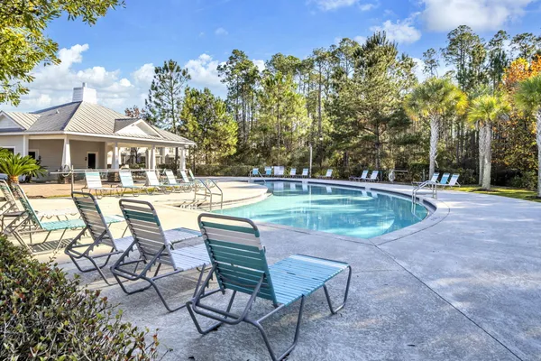 $220,000 | 284 North Sand Palm Road, Freeport, FL 32439