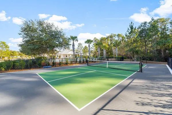 $220,000 | 284 North Sand Palm Road, Freeport, FL 32439