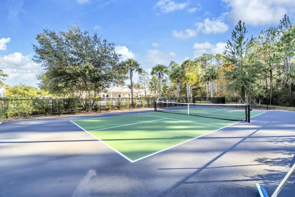 $220,000 | 284 North Sand Palm Road, Freeport, FL 32439
