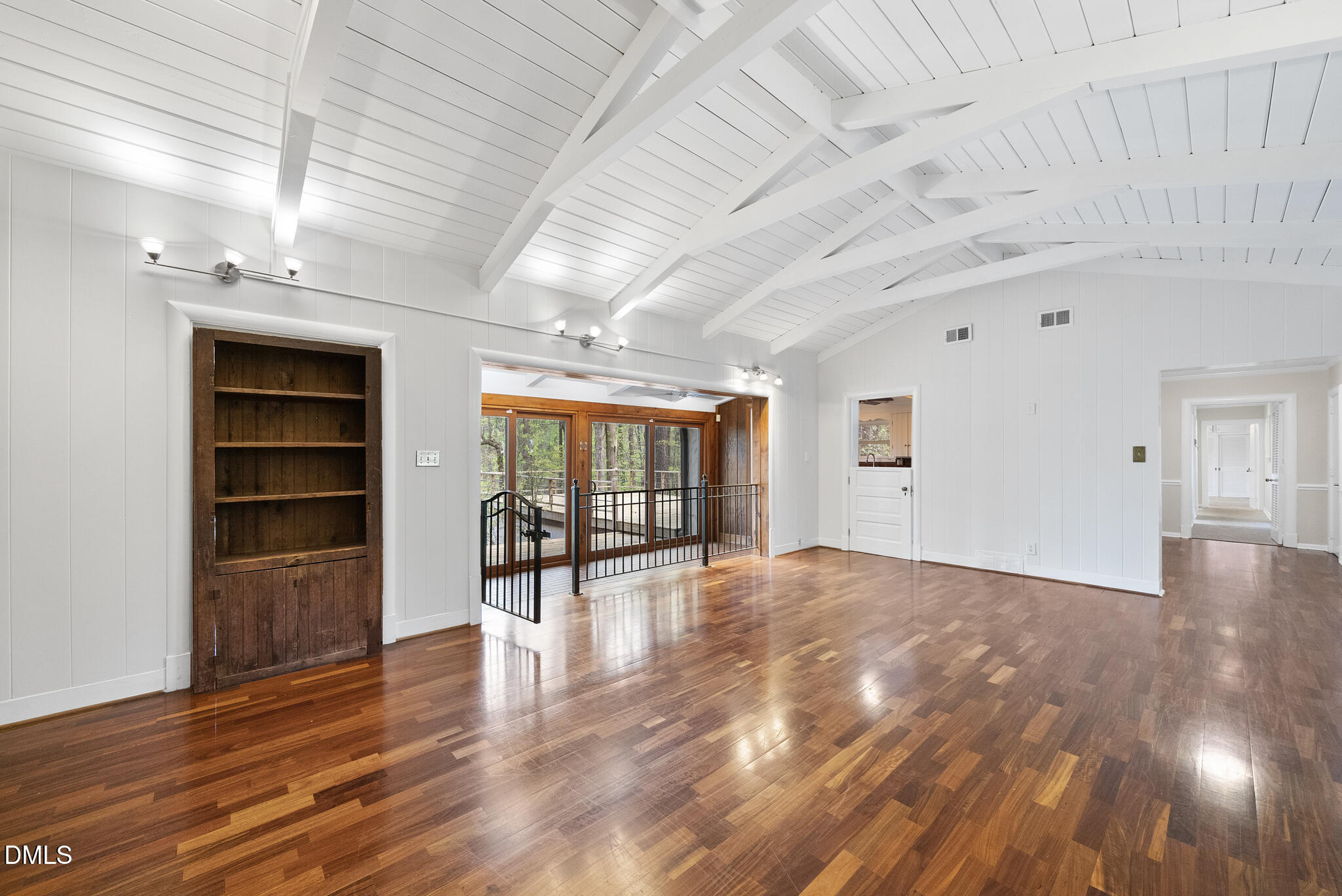 5020 Red Cedar Road Raleigh, NC 27613 - Photo 5 of 48 5020 Red Cedar Rd