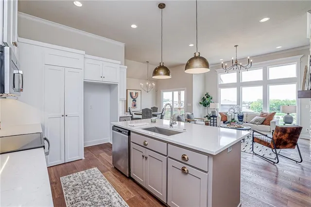 $566,500 | 15351 West 161st Street, Olathe, KS 66062