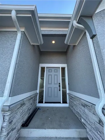 $566,500 | 15351 West 161st Street, Olathe, KS 66062