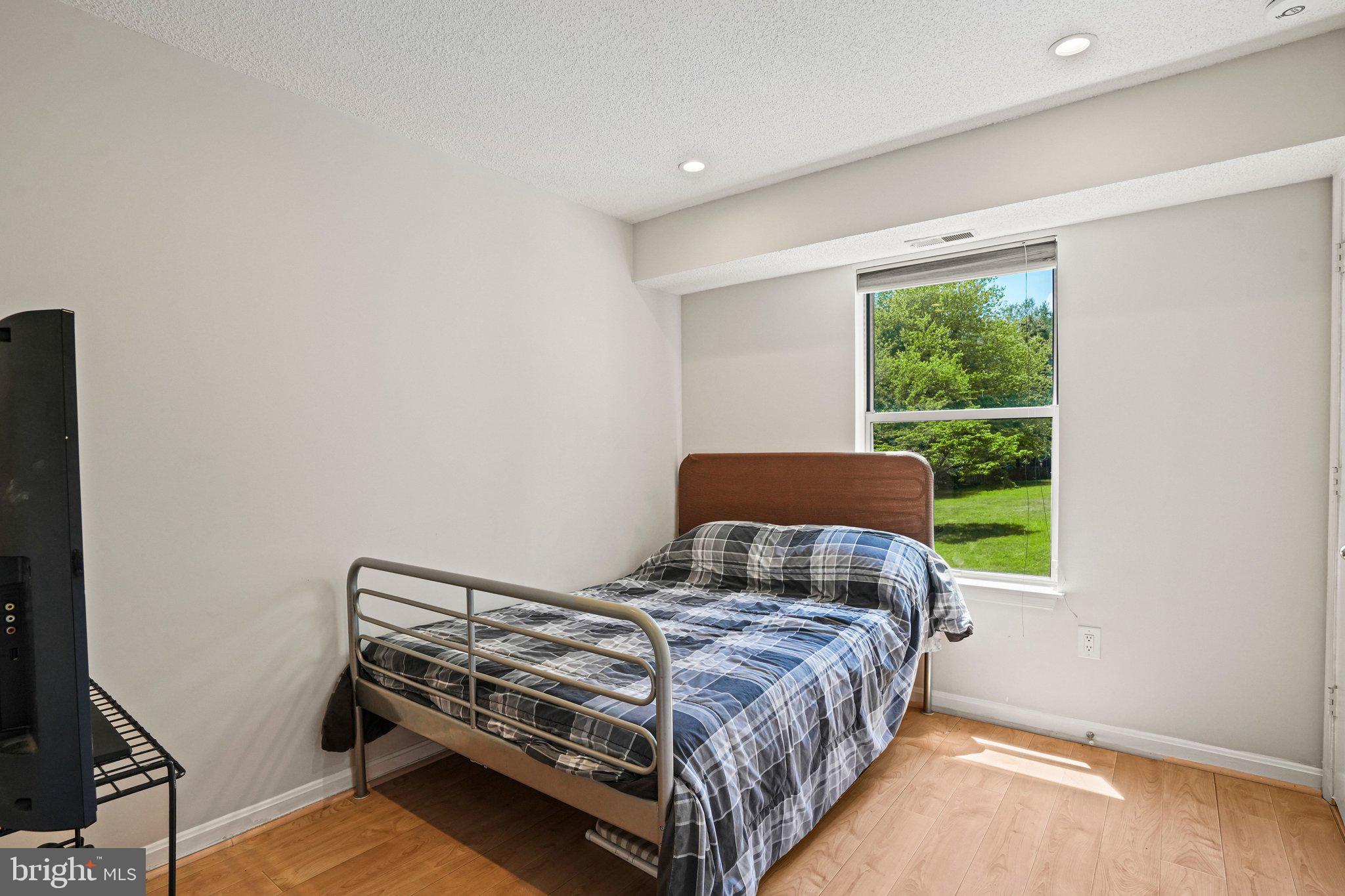 2602 Squaw Valley Court, Unit 72 Silver Spring, MD 20906 - Photo 10 of 20