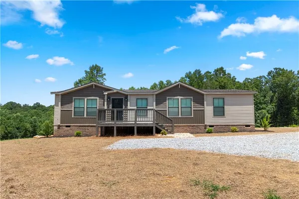 $309,000 | 654 Robertson Loop Road, Clarkesville, GA 30523