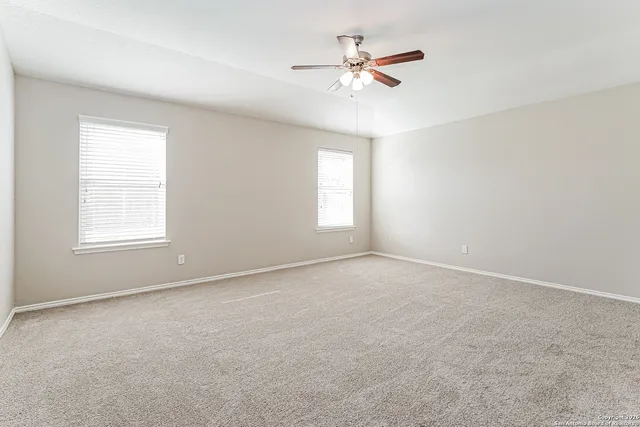 $2,145 | 419 Eastern Phoebe, San Antonio, TX 78253