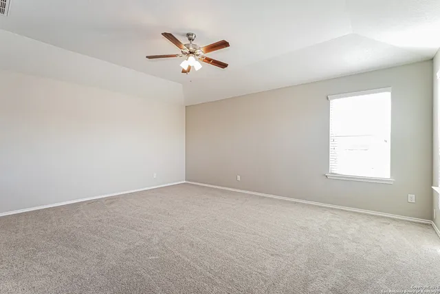 $2,145 | 419 Eastern Phoebe, San Antonio, TX 78253