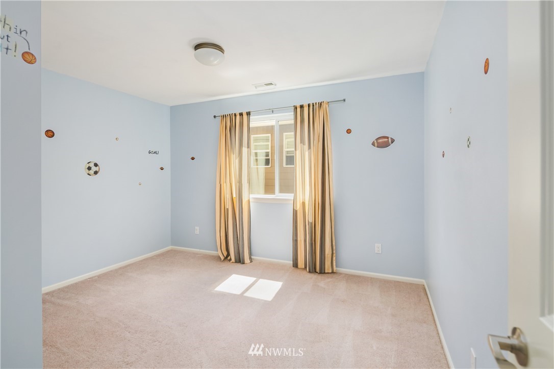 622 195th Street Southeast Bothell, WA 98012 - Photo 13 of 20