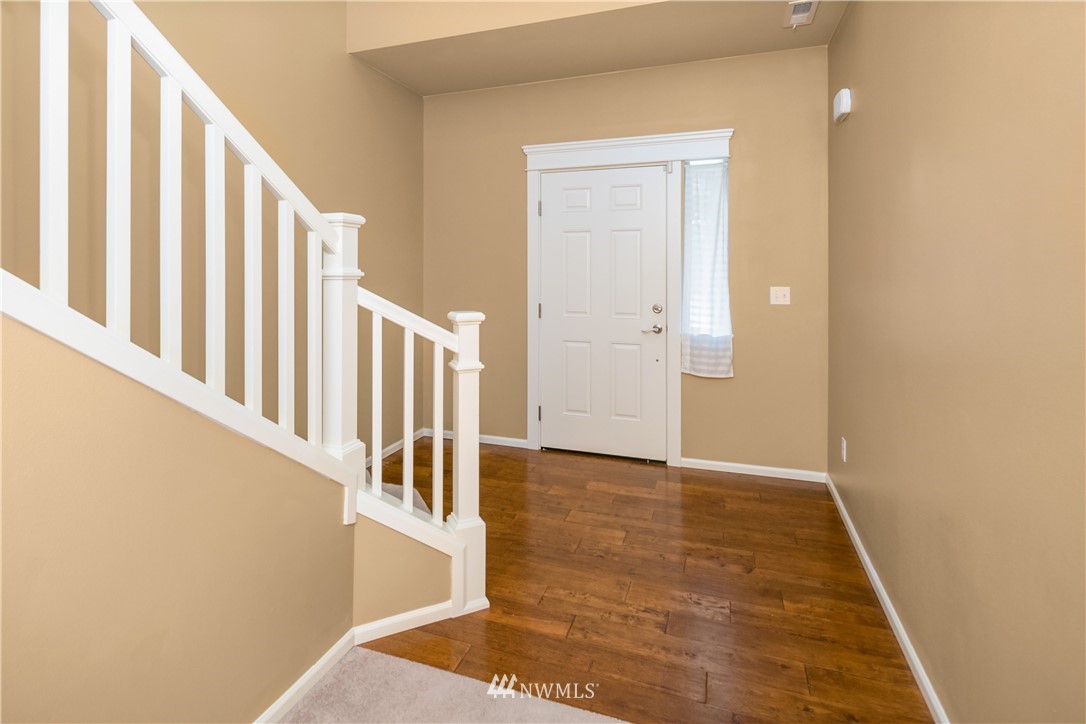 622 195th Street Southeast Bothell, WA 98012 - Photo 5 of 20