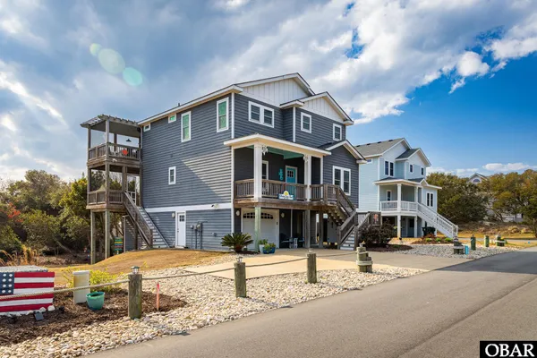 $1,060,000 | 902 Monteray Drive, Corolla, NC 27927