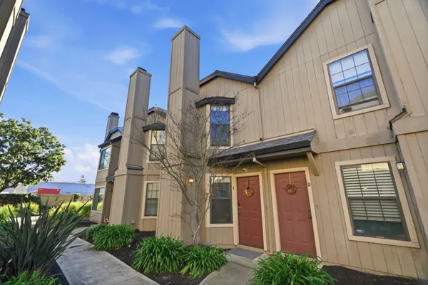 $459,000 | 251 Gibson Drive, Unit E54, Hollister, CA 95023