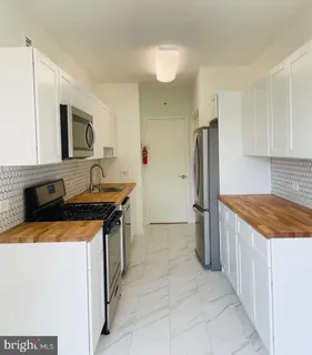 $6,400 | 2801 New Mexico Avenue Northwest, Unit 717, Washington, DC 20007