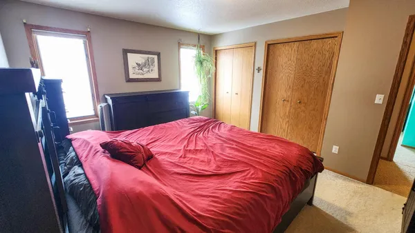 $450,000 | 4041 South Rivershore Drive, Moorhead, MN 56560