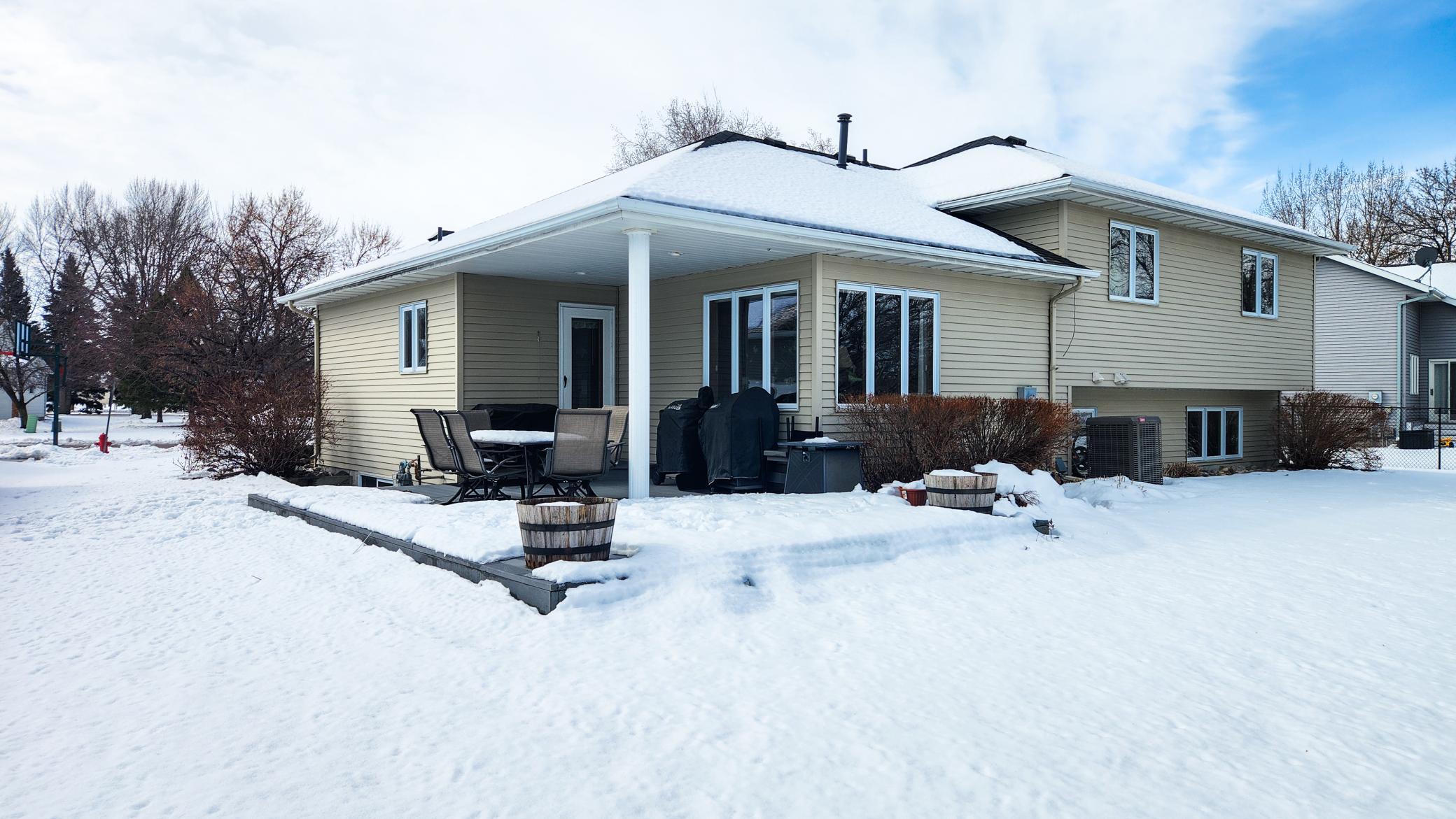 4041 South Rivershore Drive Moorhead, MN 56560 - Photo 38 of 41